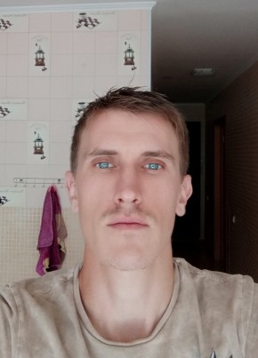 Дмитрий, 30, Россия, Казань