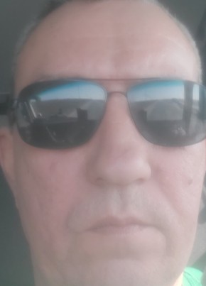 Андрей из Казани 53 года