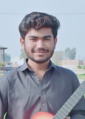 Maroon khan, 21, پاکستان, كوٹ ادُّو‎