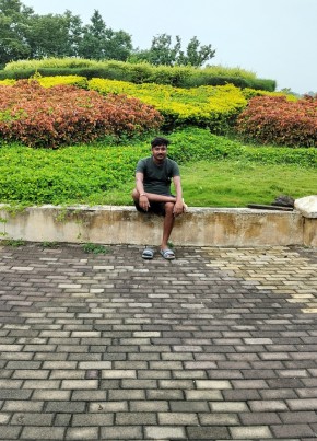 Satendra vishwak, 26, India, Nagpur