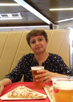 Лада, 50, Россия, Белгород