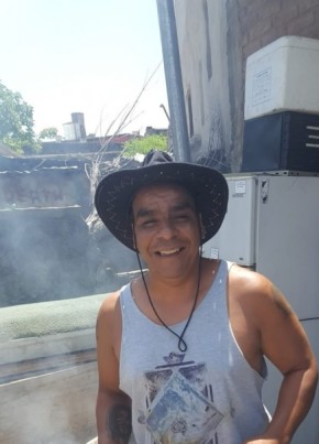 Hernan из Ciudad de La Santísima Trinidad y Puerto de Santa María del Buen Ayre 52 года