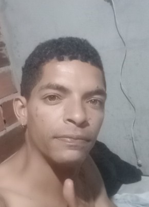 Wellitom из Goiânia 24 года