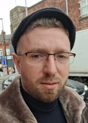 РУСЛАН из Manchester 39 лет
