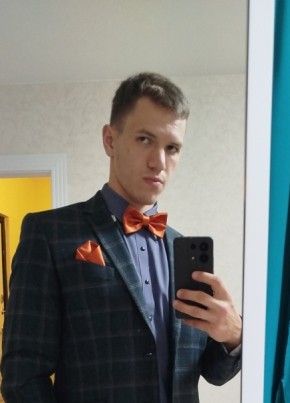 Павел из Иркутска 25 лет