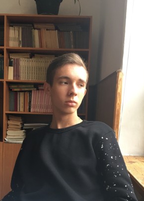 Михаил