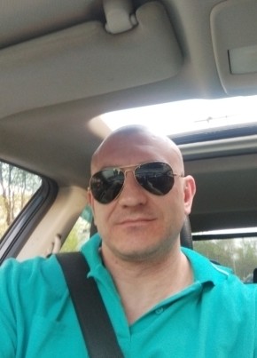 Sergey, 36, Russia, Kaluga