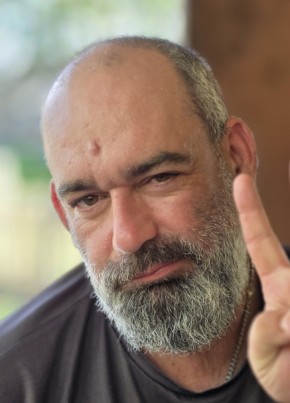 Александр из Североуральска 39 лет