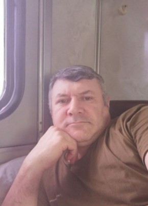 Андрей, 53, Россия, Махачкала