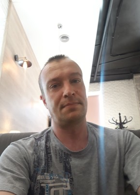 Viktor, 42, Russia, Moscow