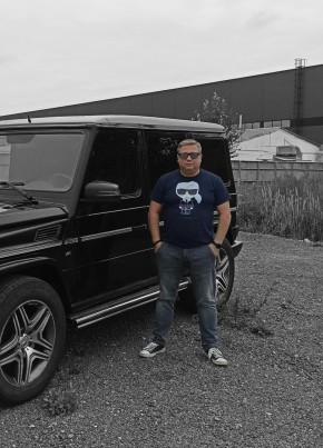 MAX, 41, Russia, Saint Petersburg