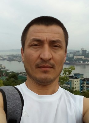 Sherzod Khakimzho, 42, Russia, Vladivostok