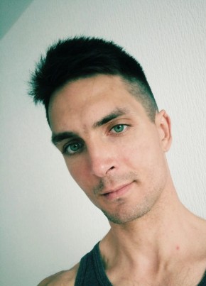 Artur, 30, Russia, Tyumen