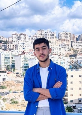 حسين из بَيْرُوت 18 лет