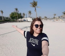 Vena, 34, Ajman