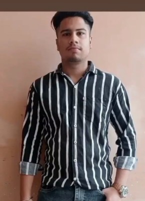 Aryan Sharma, 18, India, Jalandhar