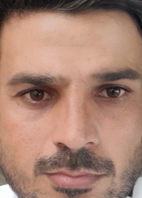 M asnaf, 31, Pakistan, Islamabad