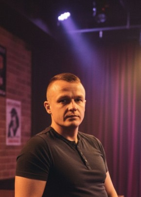 Alex из Гатчины 37 лет