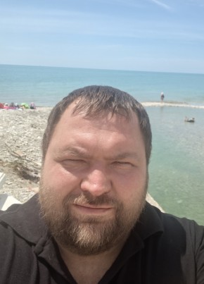 Владислав из Майкопа 35 лет