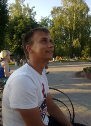 Илья, 36, Россия, Узловая