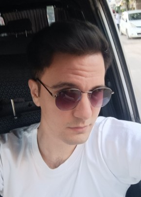 hakan из Gaziantep 24 года