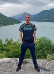 Юрий, 47 лет, Березники