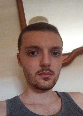 Luigi из Monterusciello 24 года