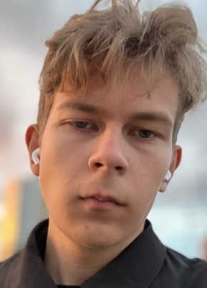 Владимир из Киров (Кировской обл.) 20 лет