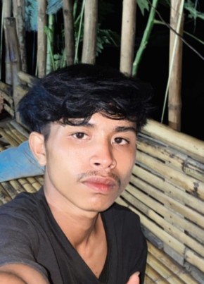Ghun, 18, Indonesia, Bima