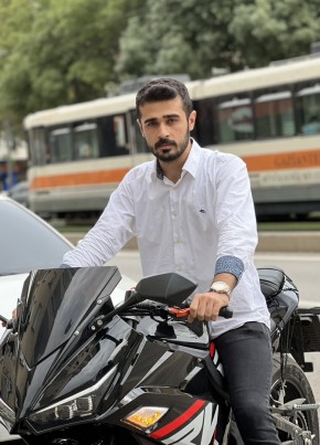 Mehmet, 25, Turkey, Istanbul
