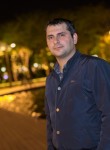 Parviz, 43, Baku