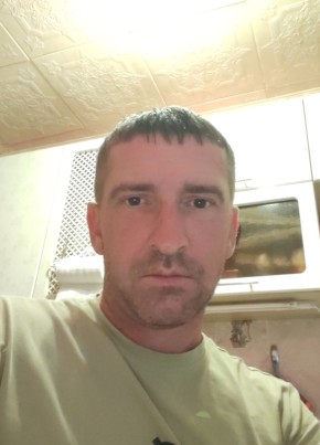 Павел из Казани 38 лет