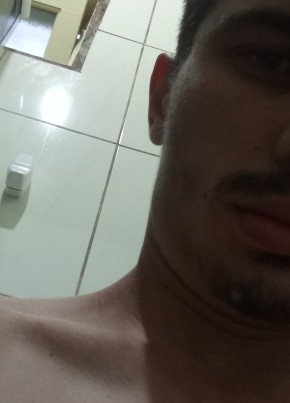 Bruno, 25, República Federativa do Brasil, Joinville