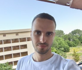 Ilya, 24, Nesebar