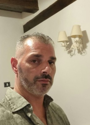 Leo, 44, Repubblica Italiana, Palermo