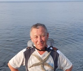 Рустам, 67 лет, Казань