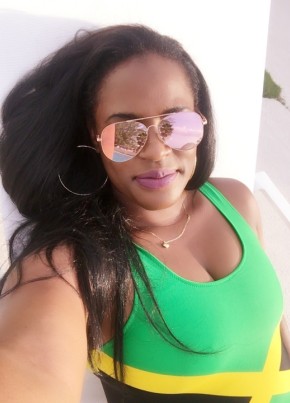 Topaz, 39, United States of America, Jamaica