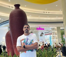 مصطفى, 37, Cairo