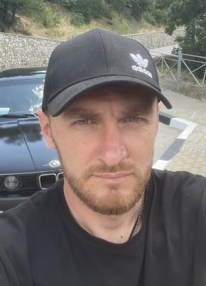 Aleksandr, 34, Russia, Masandra