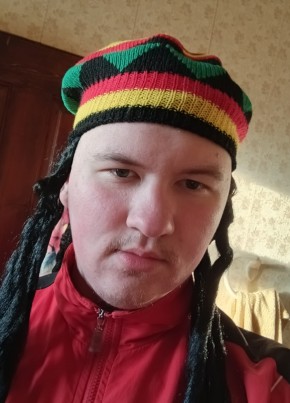Никита из Воронежа 22 года