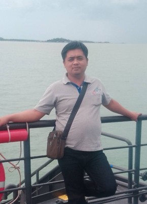 Guide из กรุงเทพมหานคร 32 года