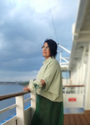 Мадина, 51, Россия, Пермь