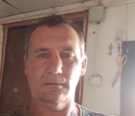Anatoliy, 19, Jalai Nur
