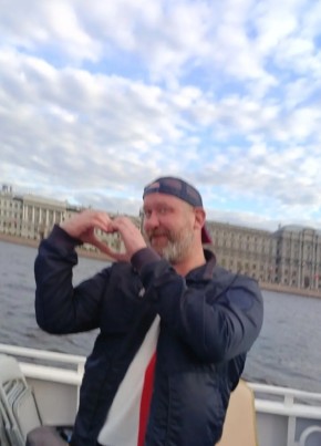 Андрей из Санкт-Петербурга 43 года