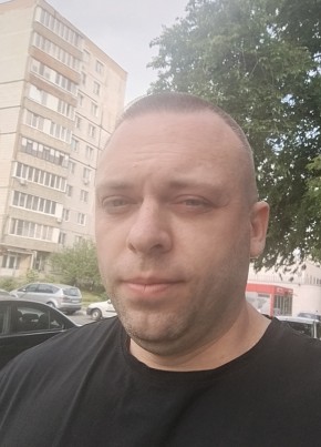Иван из Старого Оскола 36 лет