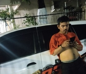 Nawanha, 33, Makassar