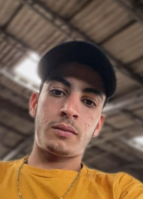 Bruno de jesus из Itabaiana (Sergipe) 20 лет