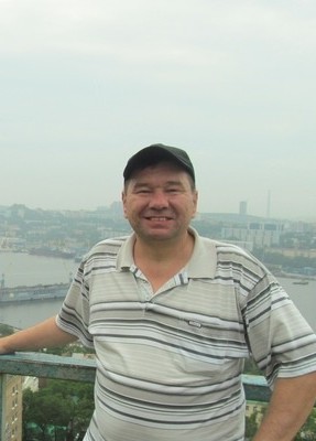 Олег, 51, Россия, Березники