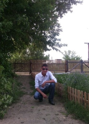 Андрей, 31, Россия, Адамовка