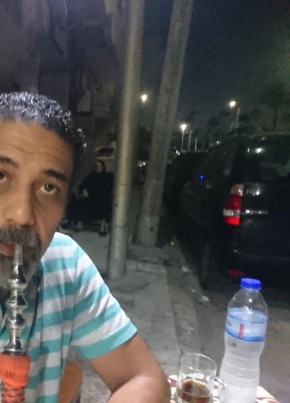 Hatem, 50, جمهورية مصر العربية, الإسكندرية